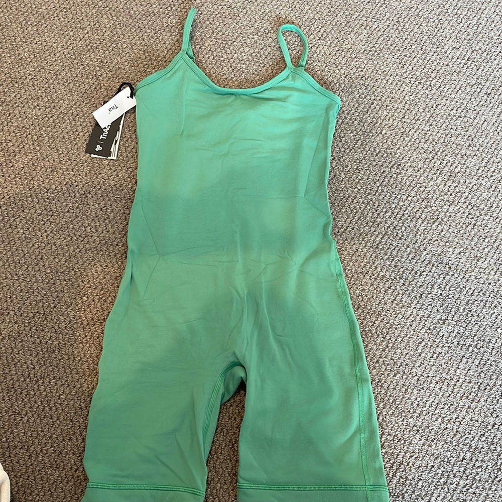 Aritizia onesie